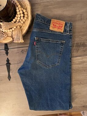 Levi's Men's Dark Blue Straight Jeans